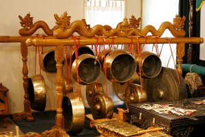 Seperangkat Gong (termasuk Kempul)